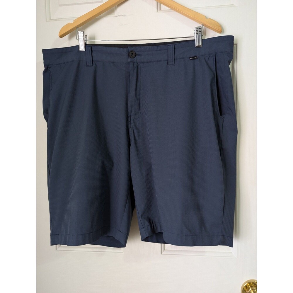Travis Mathew Chino Golf Shorts Mens 40 Navy Performance Banded Waist Logo